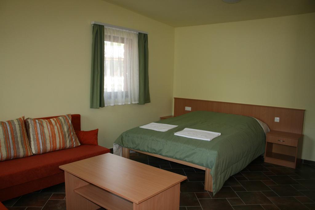 Matra Kemping Apartmanok Matrafured Kamer foto